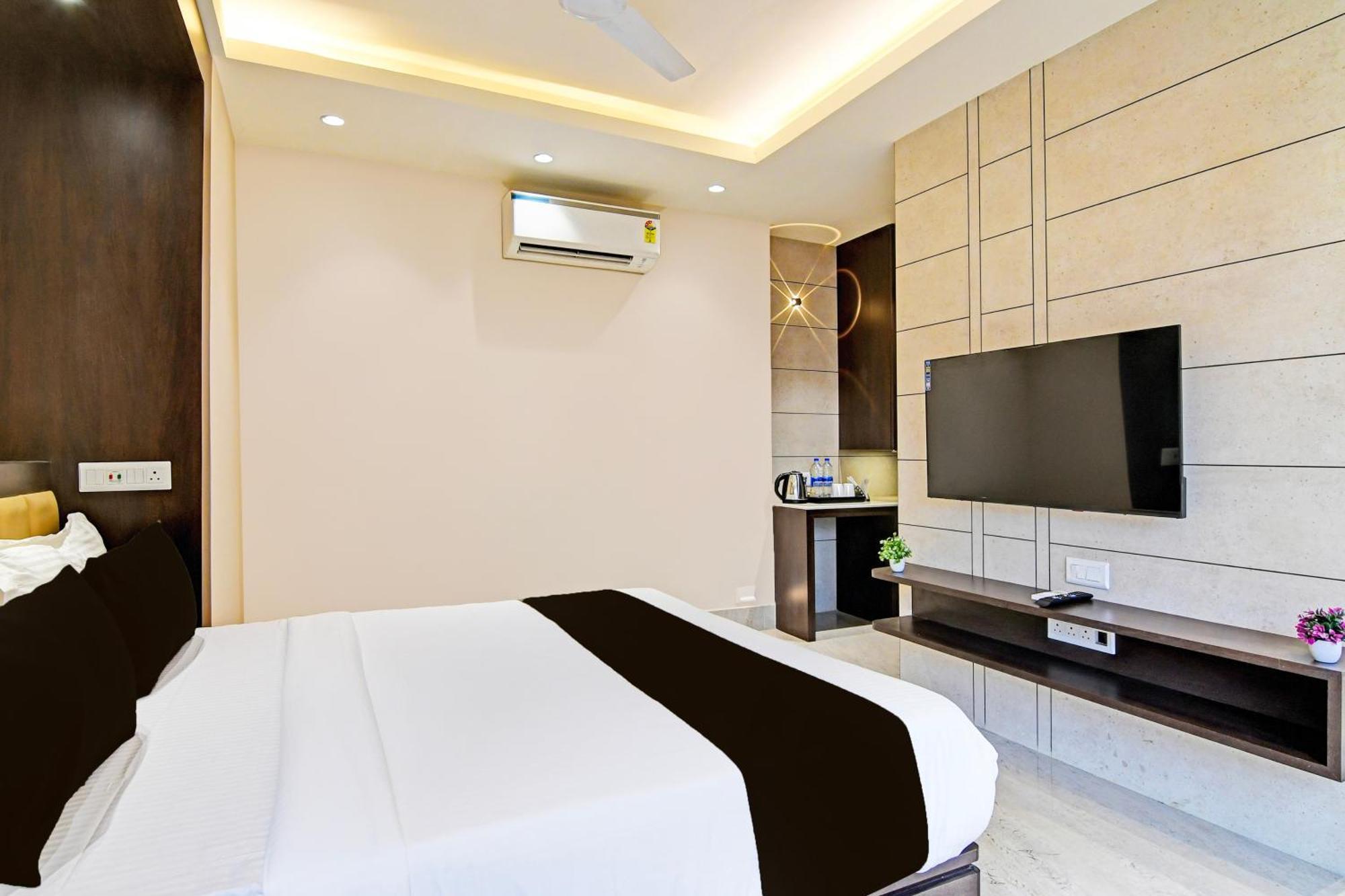Super Hotel O Samotel Calcutta Exteriör bild